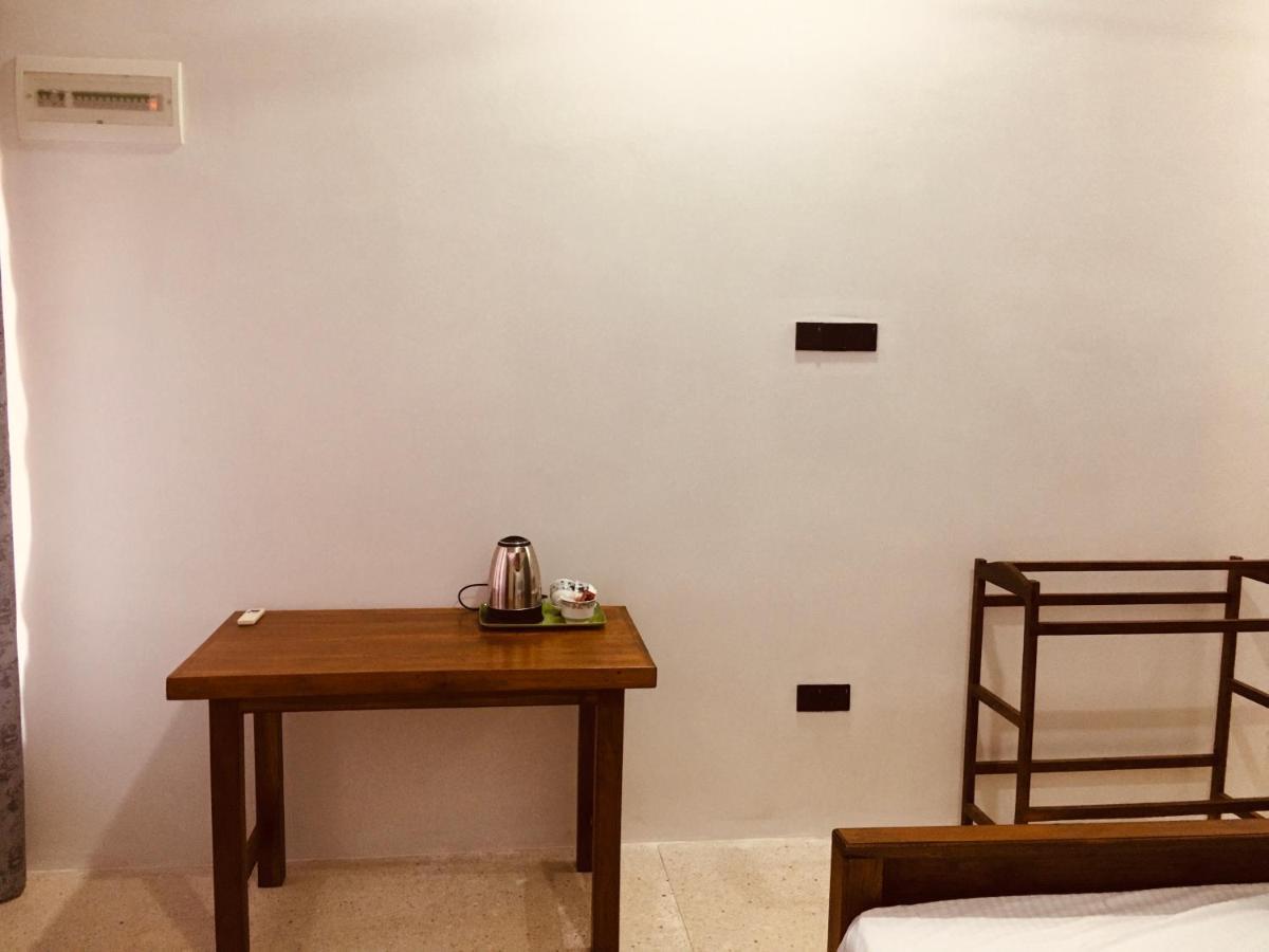 Hotel Hanguk Villa Dambulla Esterno foto