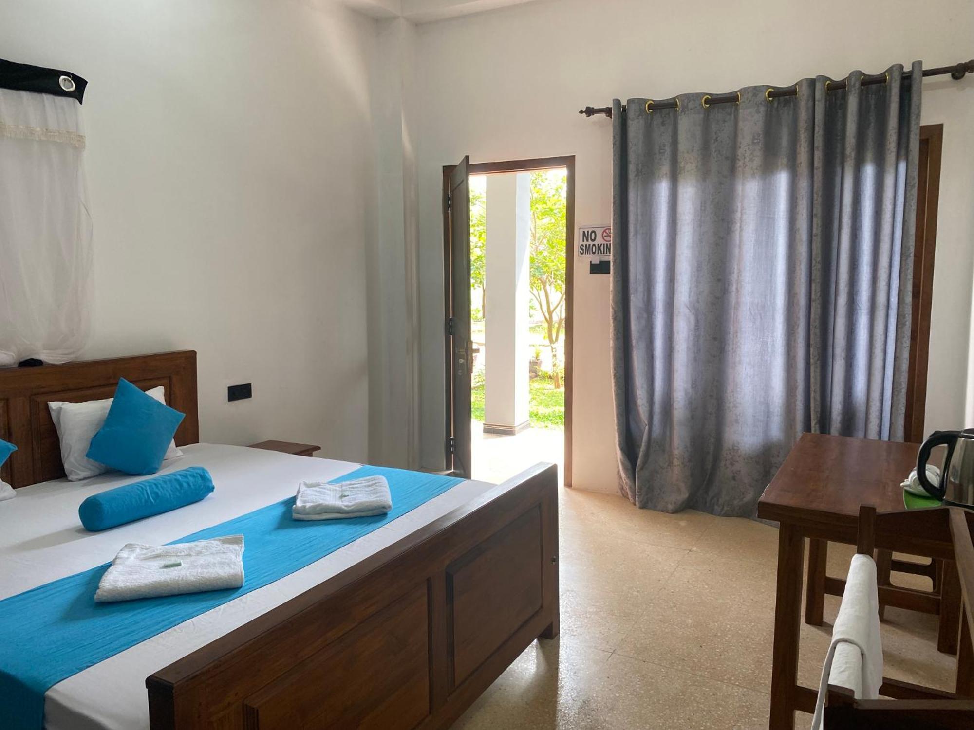 Hotel Hanguk Villa Dambulla Esterno foto