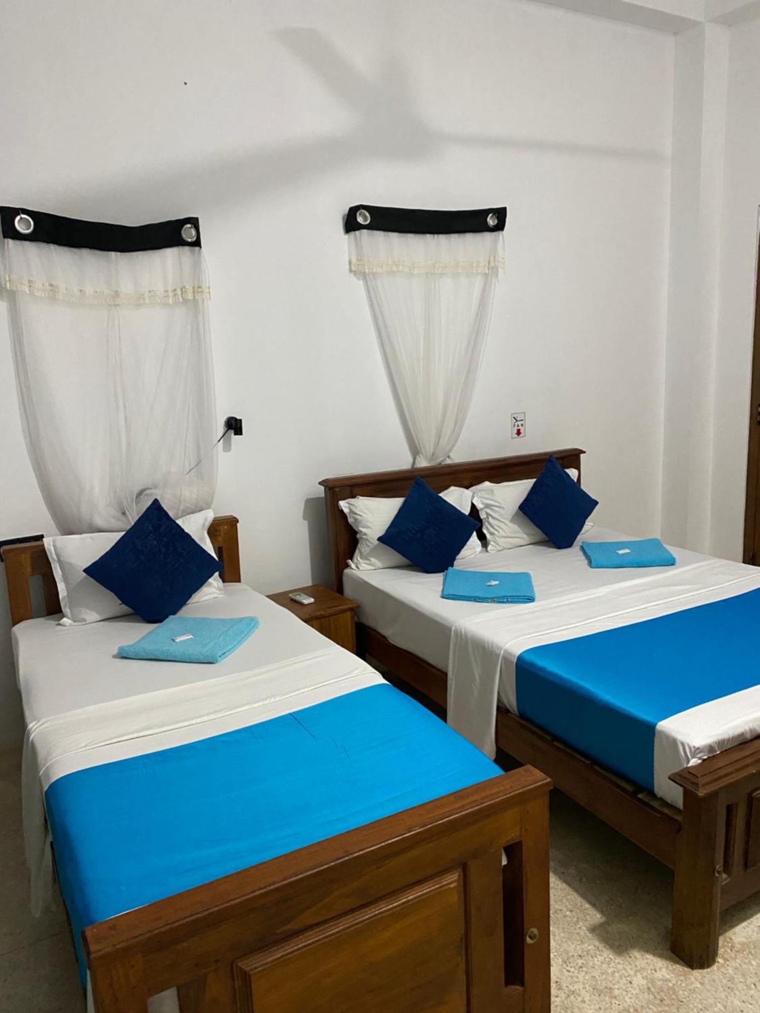 Hotel Hanguk Villa Dambulla Esterno foto